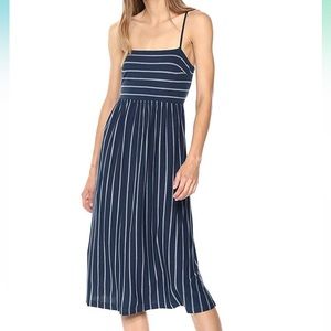 BCBGMAXAZRIA Women's Vintage Stripe Twist-Back Sleeveless Dress